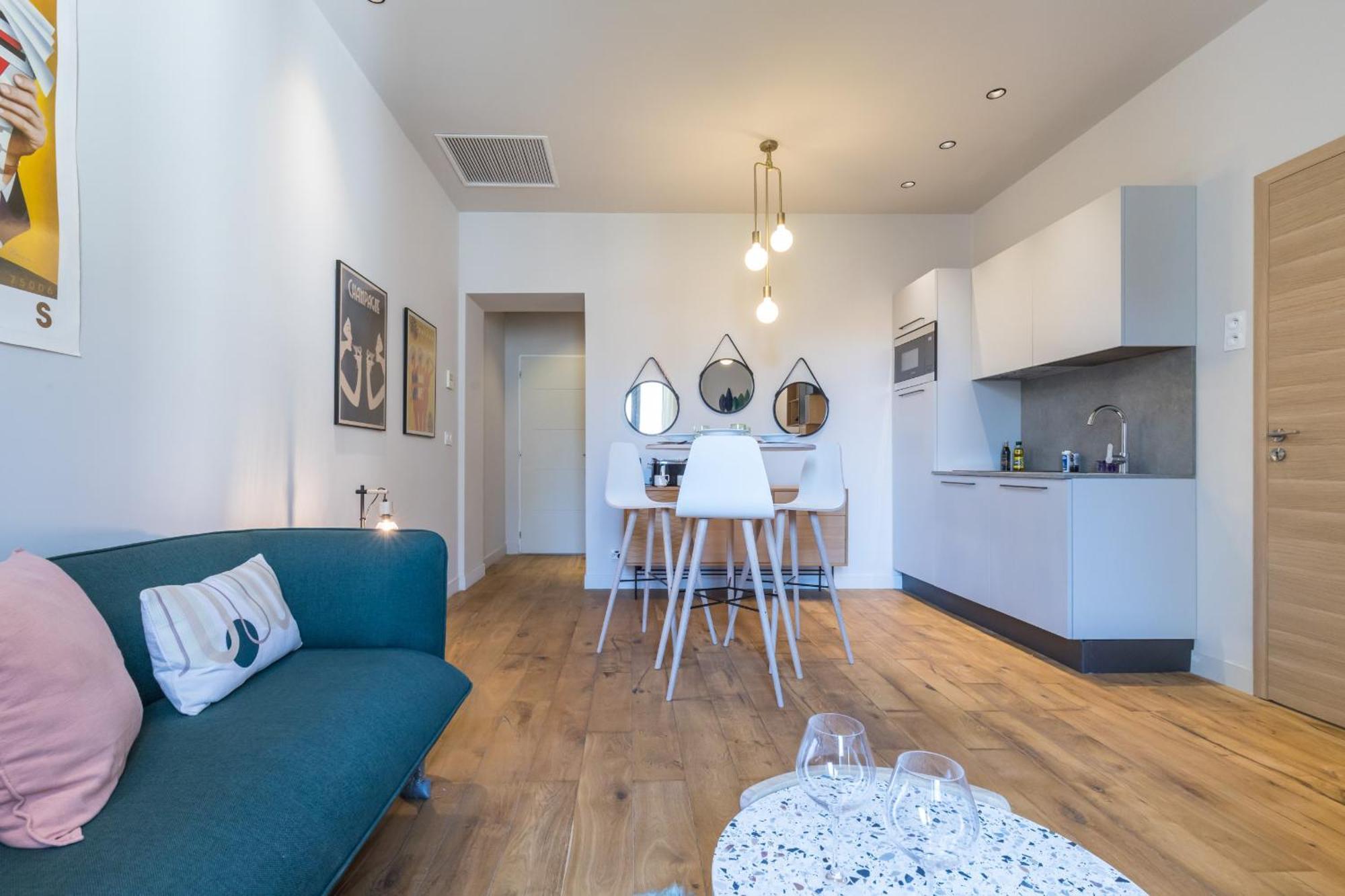 Refined & Cozy 1 Bedroom Downtown Nisa Exterior foto